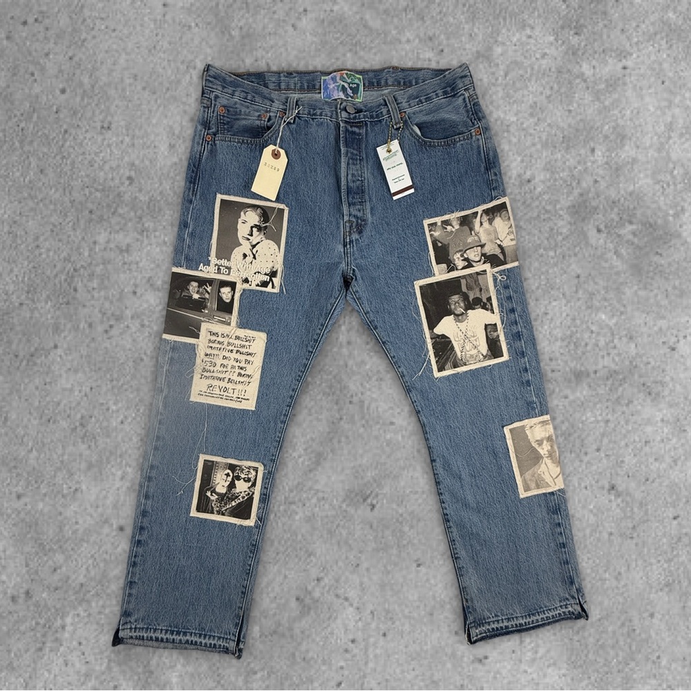 Men's Blue Graphic Jeans